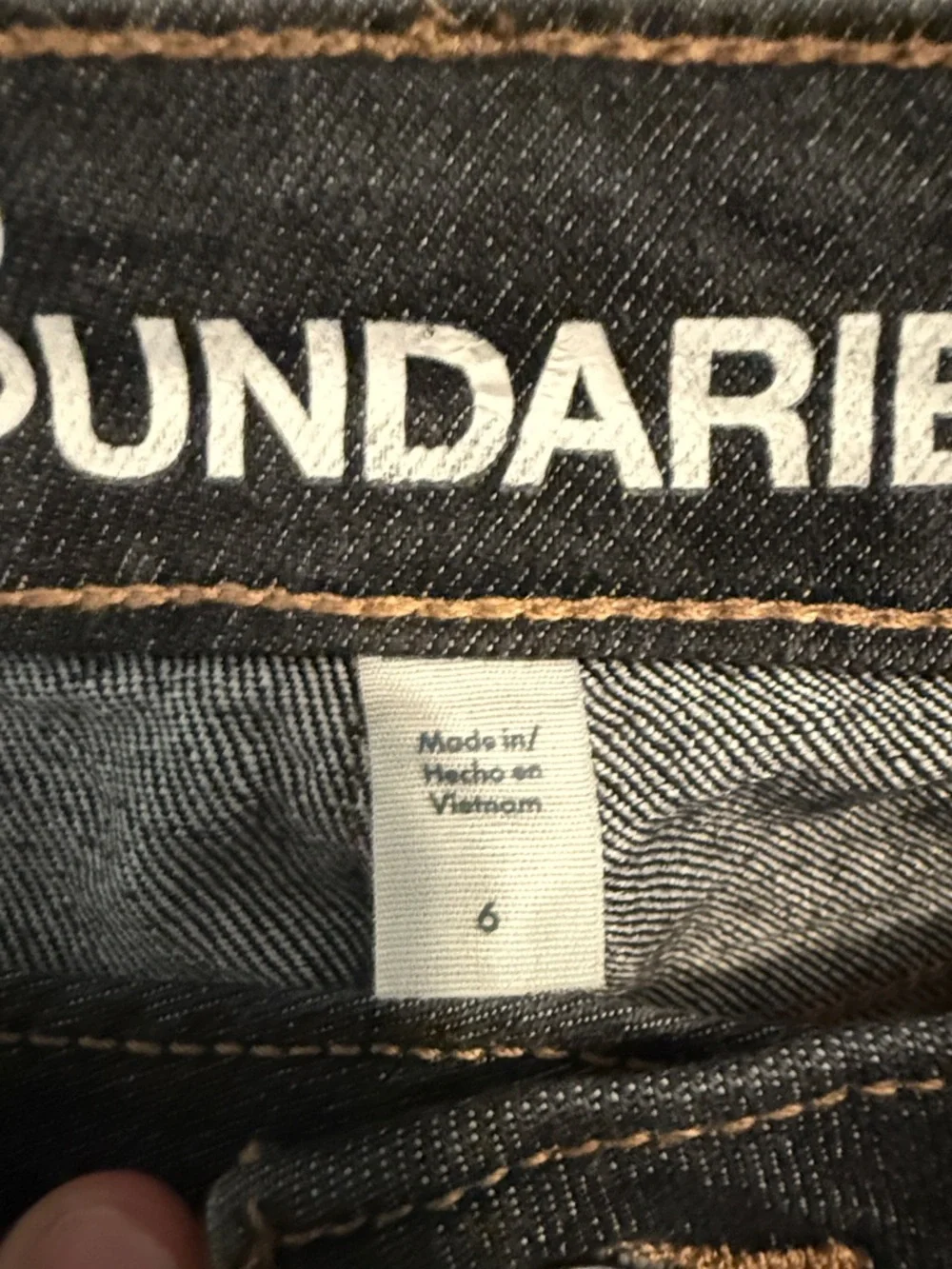 No Boundaries Women's Black Flare Jeans - Picture 2 of 3